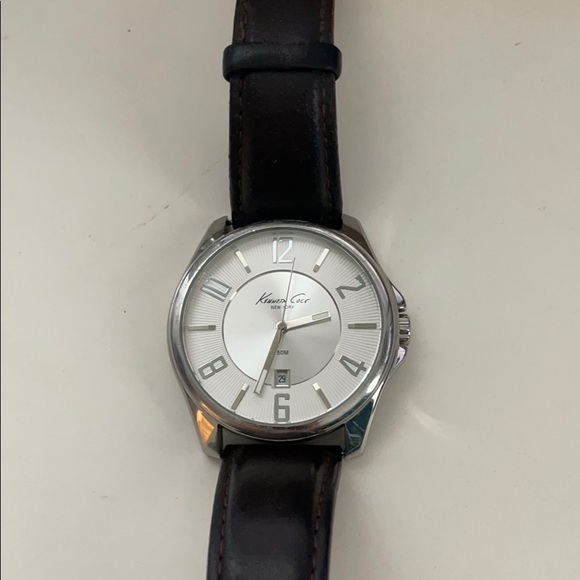 Kenneth Cole Watch - Picture 2 of 2